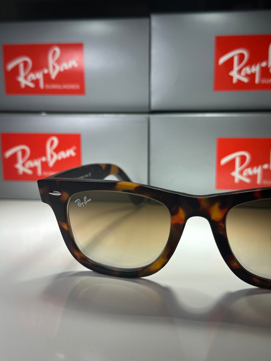 RB 2140 WAYFARER / CAREY
